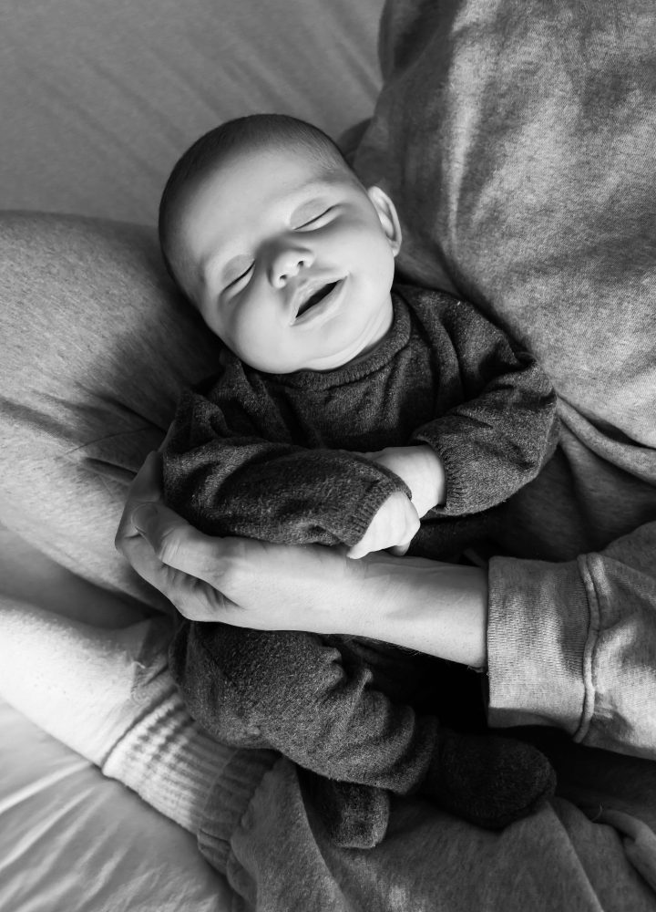 Natural light newborn photos of baby in neutral tones, simple and timeless Cleveland newborn session