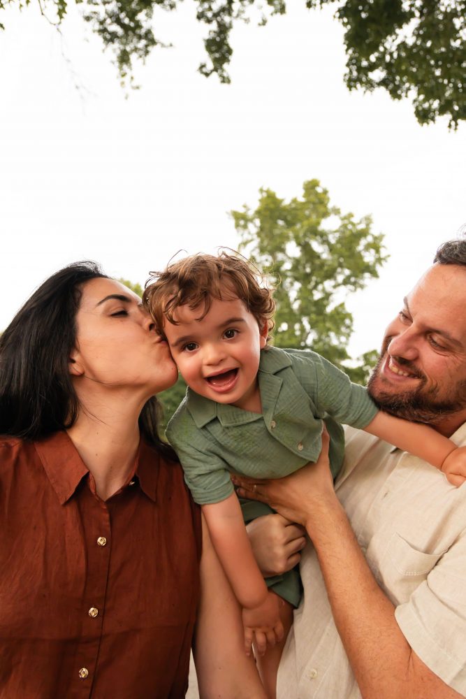 Cleveland family photography session with parents and three children outdoors