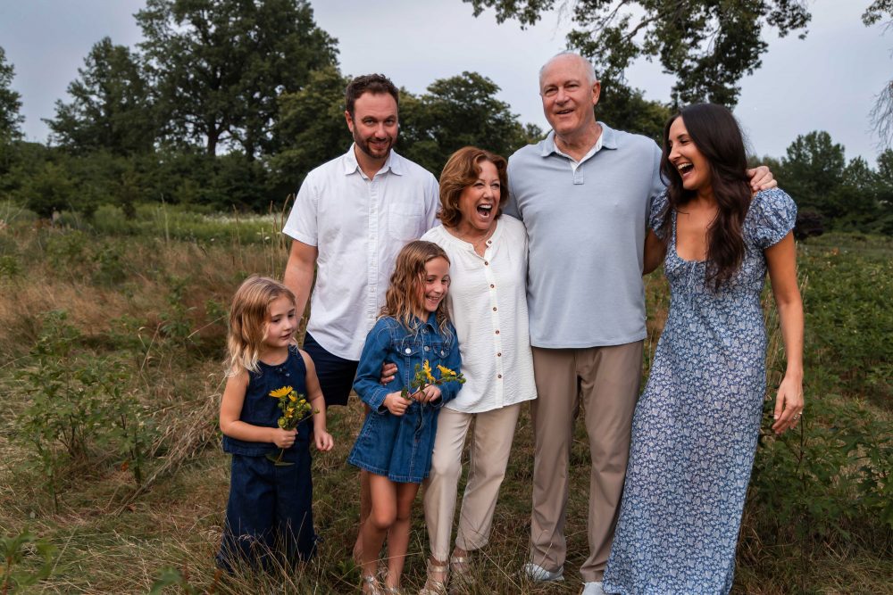Cleveland extended family photography session featuring grandparents and grandchildren